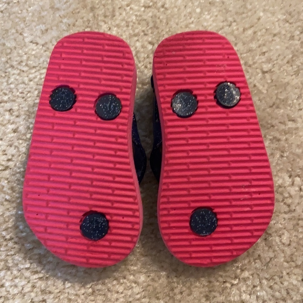EUC Infant Flip flops - Picture 4 of 5